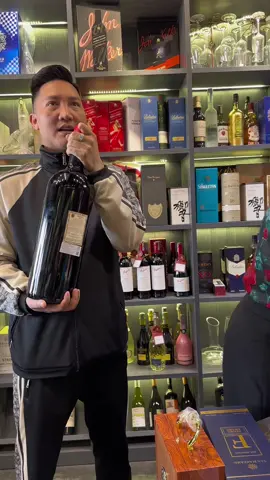 Chai vang hơn một trăm củ anh em ạ @Thanh Dung Cao Minh #xuhuongtiktok2022 