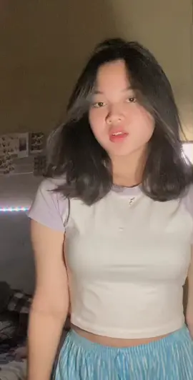 celana nya adem bgt 😫😍
