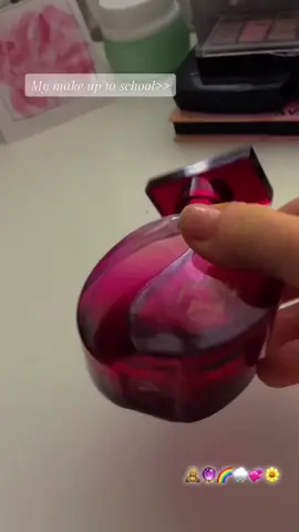 #school#makeup#tiktok#fyp#chci#byt#ve#foryoupage#☁️🌸✨#kosmetika 