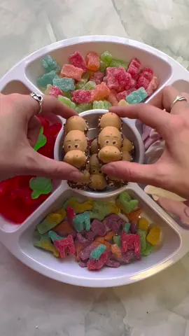 Replying to @br3ann3_ The Animal Platter! 🦙🐁🧸🐬🐢🦛 #animal #themed #platter #asmr #llama #mouse #bear #dolphin #turtle #hippo #candy #toxicwaster #trolli 