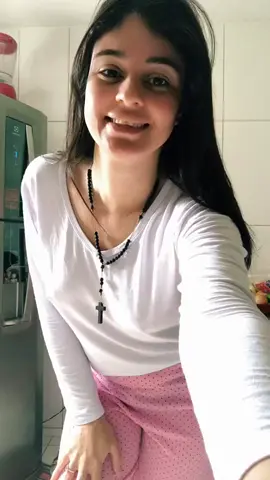 Dancinha Tiktok #dance #dançando #dançando #dancinha #dancinhasdotiktok #semsutia #bicodopeito #farolaceso 
