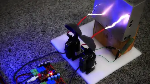 A-Ha - Take On Me Plasma Tesla #tesla#music#teslacoil#DIY#nicolatesla#jojo #franzolie#plasma#easy#beautiful#Science #wow #handmade #2023