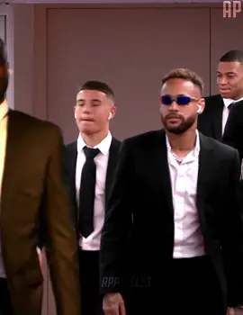 Stylish Neymar 🕶️🔥 #viral #football #neymarjr #psg #neymar #futbol #reels 