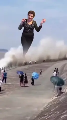 Munecas causing worldwide 🌊 out now!!! @tinistoessel @soylajoaqui 