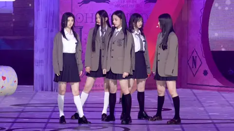 New Jeans - Ditto (Live Broadcast Vers.) #ditto #newjeans #inkigayo #livebroadcast #liveperformance @newjeans_official 