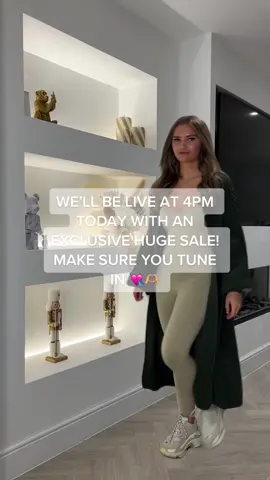 We’ll be live 4-6pm today with our lovely @niamhmiddletonx 🫶🏼 A huge sale, giveaways & free shipping! Make sure you tune in 💘 #tiktokshop #tiktoklive #smallbusiness #tiktokmademebuyit #fyp #outfitideas #sale #foryou 