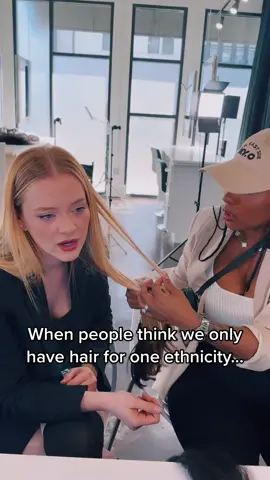 Wait until you see what colors & textures we are dropping next!! #handtiedwefts #handtiedextensions #microlinksweftextensions 