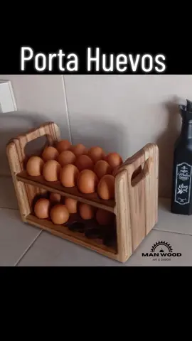 Magnífico Porta Huevos en madera.  #manwood #madera #woodworking #Quito #Ecuador #arteenmadera #huevos #maderadeteca #hogar #accesoriosdecocina #decoraciondehogar 