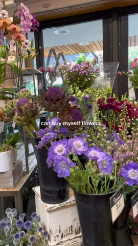 ‘FLOWERS’ vibes!💐✨ #fypシ #fyp #flowers #minivlog #relatable #dayinthelife #viralvideo #vloglife #aesthetic @mileycyrus 