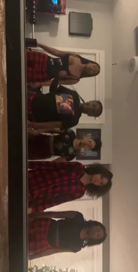@YANI BOOKIE💓💋 @💕 @Kennidi💖 @charles🥱🖕🏽 