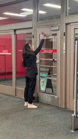 When you haven’t had coffee yet #coffee #caffeineaddict #caffeine #originalcontent #viral #foryou #jenniferharrison #foryoupage 