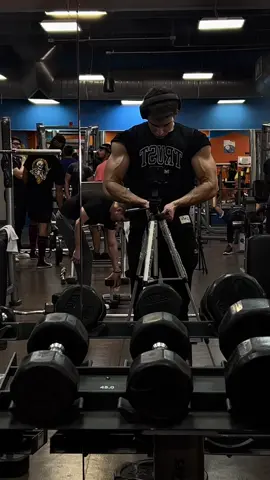 Getting bigger 🦍 #gym #gymrat #gains #gymmotivation #fyp 