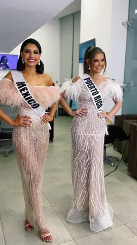 Haciendo locuras con mi @kristalsilva_  jajajaja ♥️ 🇲🇽 🇵🇷 #parati #viral #transition #vanessa #vanessaclaudior #claudio #tv #tvhost #tvazteca #fashion #alextremo #challenge #fyp #dance #rico #ups #fouryou #otd #viralvideo #kristalsilva #mexico #puertorico #missuniverse #vengalaalegria 