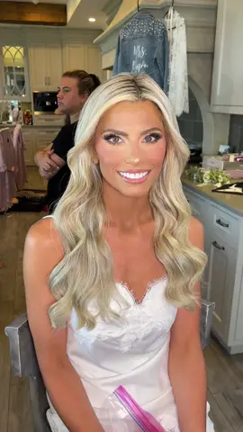 Trust that process friends ❤️ hope this makes sense and you dont bash me too hard in the comments lol #fyp #foryou #foryoupage #bride #bridalmakeup #wedding #weddingmakeup 