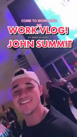 My job is a bender #socialmediamanager #nightlife #johnsummit @johnsummit 