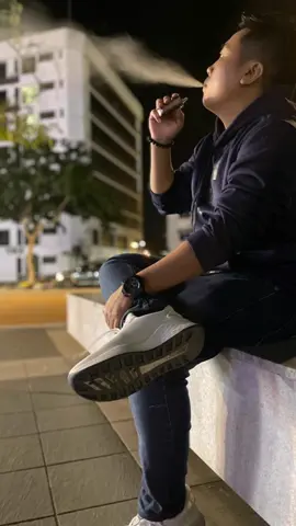 Malam bantu aku tuk luluhkan dia ✨