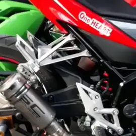 Knalpot SC PROJECT Titan terpasang di CB 150 R #knalpotsc #knalpotcbr150r #knalpotracing 