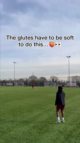 don’t die for nyashhh 😂 #footballtiktok #ballcontrol #footballtiktok #fyp #foryoupage 