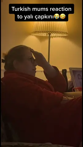 Its the violence for meeeee😅🤣 #foryou #turkishtikok #turkishmum #share #entertainment #yalicapkini #dizi #anger #funny #views #blowthisup #viral #likes #comments #reaction #swearing #turkishcypriot🧿 #jokes #episode 