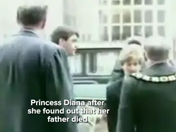 her sad face:(#angel #dianafrancesspencer #princessdiana #queenofpeopleshearts #restinpeaceangel #diana 