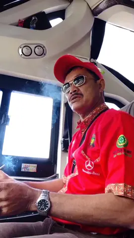 Moment Galadak🤣 #SultanMakanSoNice #fypシ #fypdongggggggg #DidYouYawn #viraltiktok #SarimiIsi2LebihEnakBray #CapCut #NonStopAntiNgedrop #UltraSquadChallenge #GengFlannel #90anchallenge #minangvideo #busnpm #npmkhazanah #stmaroehoensfamily #npmexcellent 