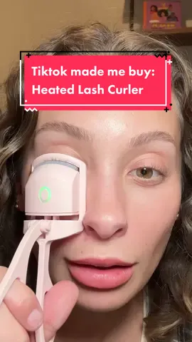 Tiktok made me buy a heated lash curler!!! I was not expecting the results at all 😮 #tiktokmademebuyit #tiktokmademe #heatedlashcurler #heatedeyelashcurler #heatedeyelashcurlerreview #eyelash #eyelashcurler #makeup #makeupreview 