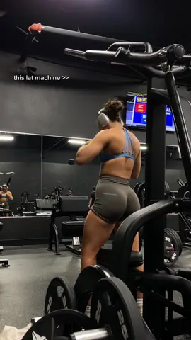 muscle mommies train upper body