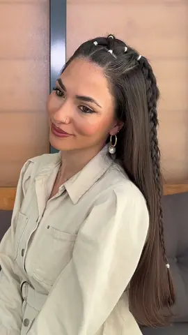 Easy and beautiful hairstyle 🫶🏻 #rubberband #hairinspo #easyhairstyles #hairtrends #hairtok2023 