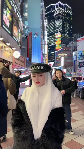Ehhh pada sadar kamera kokk..😭🇯🇵