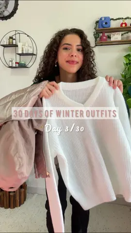 Golden touch 🥂✨ #30daysofwinteroutfits #outfitideas #outfitinspo #winterfit #curlyhair #fypシ 