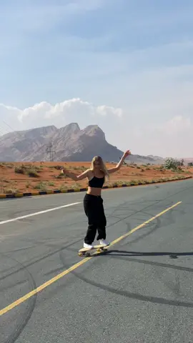 another day living in the #desert #lovindubai 