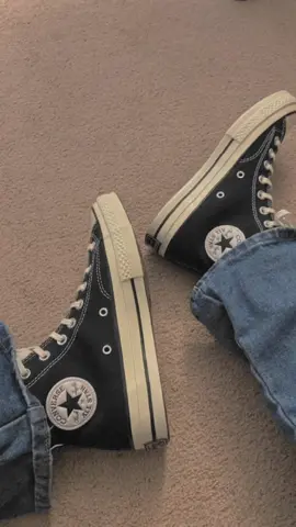 sepatu selalu ada disaat bingung #fypシ #conversehigh #converseallstar 