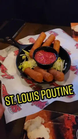 Poutine Review 🇨🇦 not sponsored in any way! #dayinthelife #moncton #newbrunswick #Vlog #fyp #fy #monctonnewbrunswick #canadian #Foodie #monctonnb #foodtiktok #viralvideo #viral #chefthomson #foodreview #poutine 