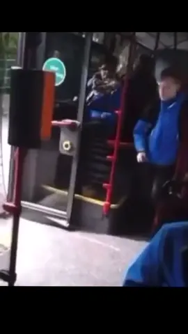 Dieses Video wird nie alt😂 #foryou #altesmeme #oldmemerioes #fyyyfyfyy #fyfyfyfyyfyfyfy #fyyyfyyyfy #fypfyp #fyyyuuuuuu #ichmussraus #ichmussrauss #bestmemes #fyupageeeee #fyupgg #fyupager #fdseitee #fdseite #fürdich #foryoiu 