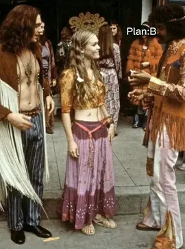 Song: baianá #hippie #hippieaesthetic #hippietok #hippiestyle #hippielife☮️ #viral #tengomiltrabajos #saquenmedelflop #mal 