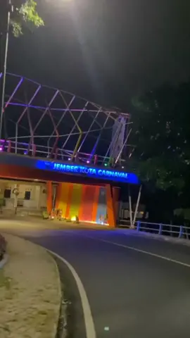 Vibesnya antara senang sama sedih #jember #curahcabe #weswayahejemberkueren 