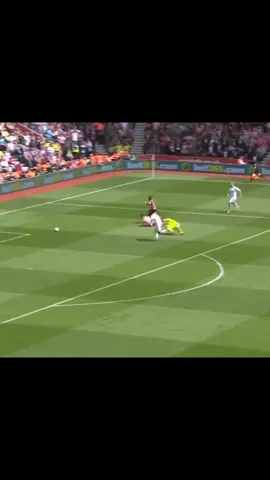 2 minutes Hat-trick 😱😱 #sadiomane #PremierLeague #goals #fypdongggggggg #fypシ #viral #football #footballtiktok 