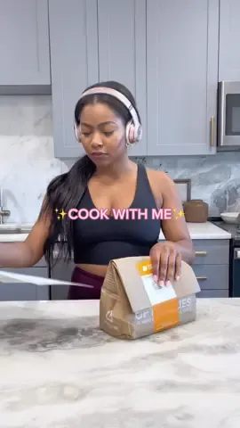 Cook dinner with me✨ #cookdinnerwithme #cookwithme #easymeals #cookdinnerasmr #cookwithmeasmr #asmrcooking #asmrcookwithme #asmrcookingvideo  #makedinnerwithme #makedinnerwithme2023 #makedinnerwithmeasmr #dinnerwithme 