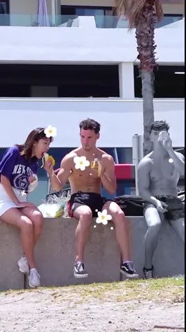 바나나 같이 먹을래요~?#fyp #prank #웃긴영상 #추천 #짤 