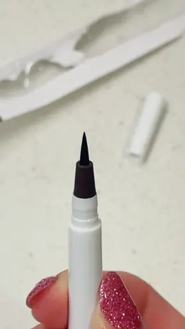 Eyeliner pen🤎@Ulta Beauty #unboxing #asmr #asmrsounds #asmrtiktoks #satisfying #oddlysatisfying #beauty #beautytips #beautyhacks #makeup #makeuphacks #elfcosmetics #Eyeliner #skincare #skincaretips #amazon #target #foru 