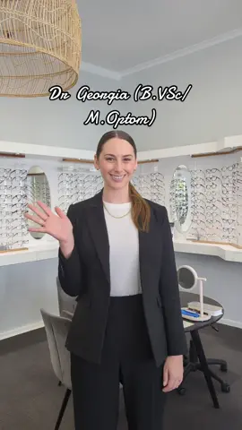 👀  Book your eye test now: www.insightfuleyecare.com.au.  #fyp #optometrist #eyetest #optom #foryoupage #introducing #her #eyes #optom #melbourneoptom #eyedoctor 