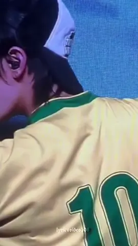 duvido que um dia eles esqueçam do Brasil  #nct127 #nctbrasil #taeyong #yuta 