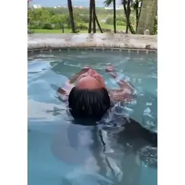 #pool #kiara #swimming #pov #viral 