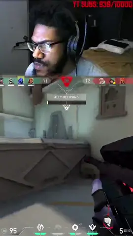 Puckered up the backside alittle bit. #Valorant #gaming #streamer #valorantclips #fyp #gkniight 