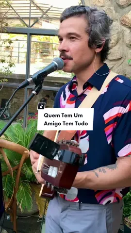 Um “Rap” na cerimônia?  Simmmmmm! 💛 @emicida  #rap #emicida #musicadecasamento #casamentointimista 