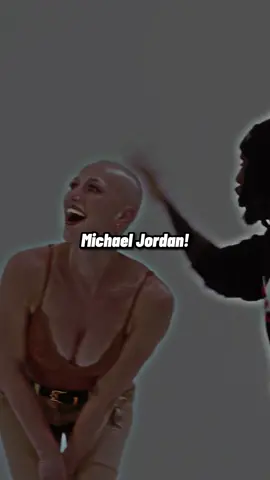 Nahhh Micheal Jordan 🖐️ is crazyy💀🤣🤣 #kaicenat#twitch#kc3#kai#sidemen#20v1#ksi#london#youtube#clips#newyork#nyc#bald#funny#fyp#shortsgalore 