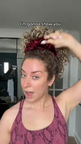 Working out with curly hair can be tough! This curly workojt hack should help! Use code: CHLOE @curlfriendcollective for a discount! 💕  #curlyhair #workout #hairhack #curlyhairroutine #curlyhairproducts #silkscrunchies #xlscrunchies #scrunchiesforcurlyhair #curlfriendcollective #workouthair 