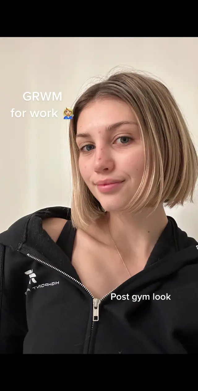 Get ready with me for work!!! #getreadywithme #grwm #getreadywithmeforwork #skinfix #larocheposay #northfacepufferjacket #figsscrubs 