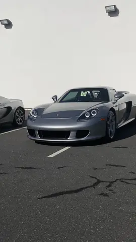 #CapCut #GenshinImpact34 #cars #carsoftiktok #fyp #carreragt #cgt #porsche #porschecarreragt #porschecgt #cinematic #photography #videoviral #viralvideo #viraltiktok 