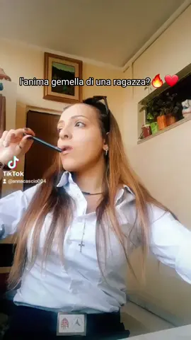 Il motivo per cui litighiamo sempre? siamo uguali io e la mia mammina ma anche se litighiamo sempre io non smetterò mai di amarla come lei ama me lei ci sarà sempre per me anche se la mando via lei mi ha insegnato ad essere donna ed è grazie a lei se oggi sono quella che sono senza essere mai cambiata nonostante le guerre affrontate nella vita...ti amo mammina mia⚓️❤️@morracamy #perteeee #foggiana #meridionale #mammaefiglia #mylife #mylove #mylife #CapCut 